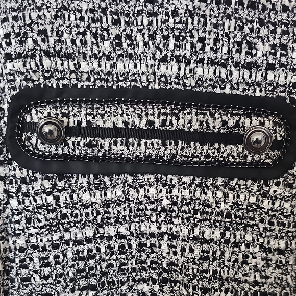 White House Blk Market Textured Tweed Ruffle Trophy Jacket Size 10 - Picture 4 of 14